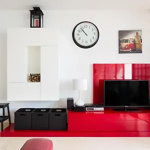 https://modern-house-with-private-swimming-pool.in-canary-islands.com